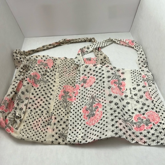 2 Cloth Reusable Free People Gift Bag Tote Bags - Picture 1 of 4